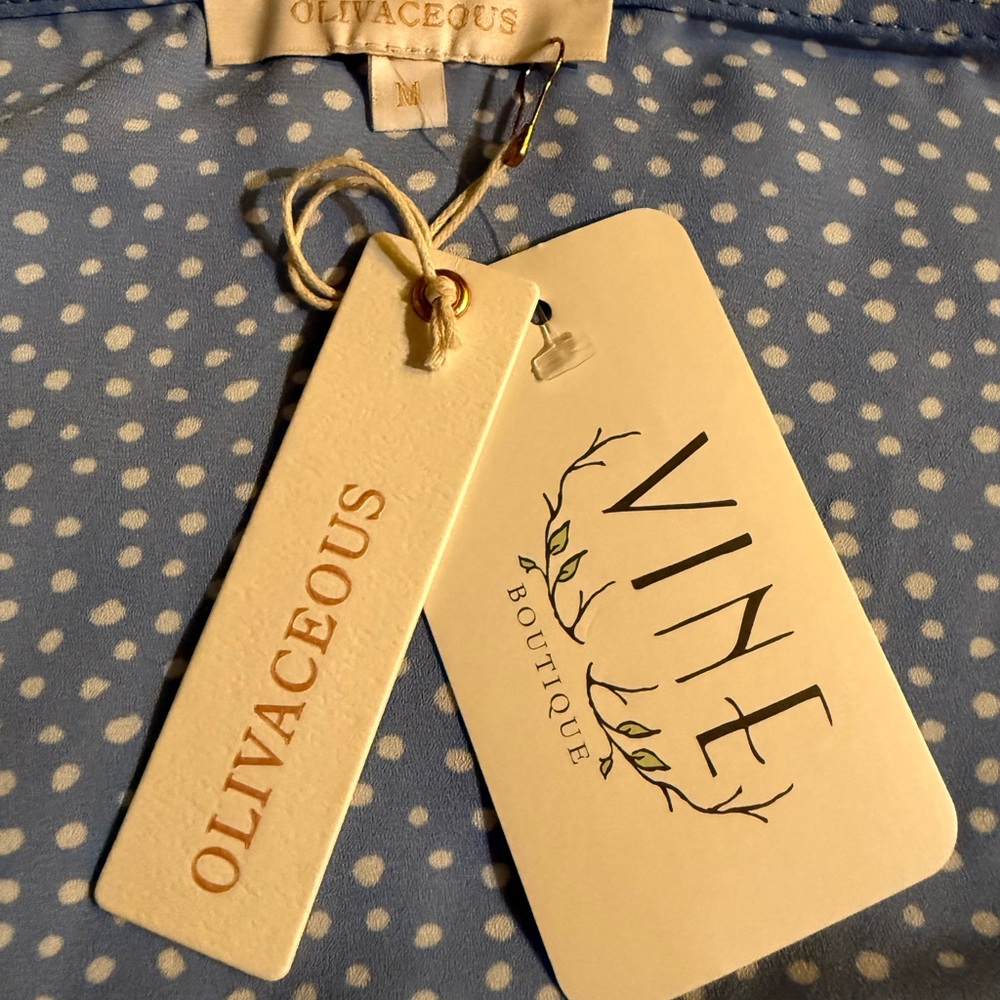 NWT - Olivaceous Blouse - Size M - Picture 8 of 9